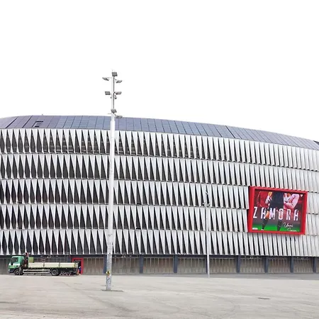 Urban Loft アパート